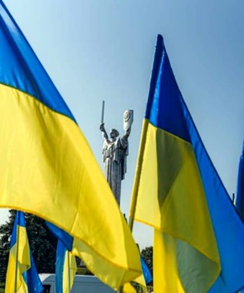 Більшість українців вважають, що для перемоги у війні знадобиться щонайменше півроку