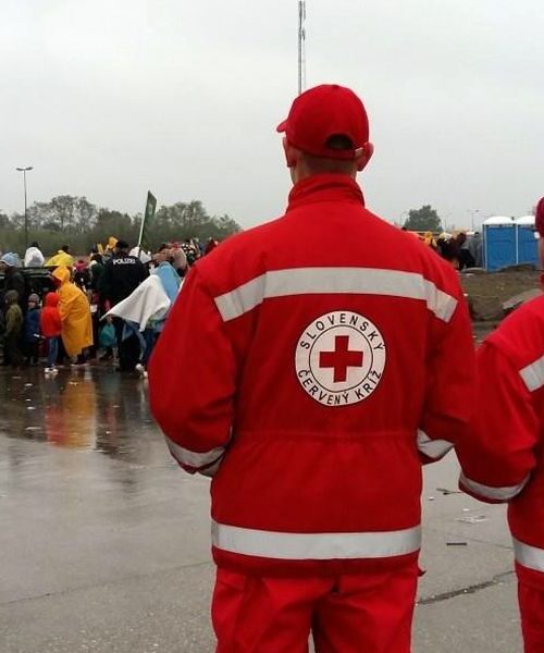 Українці в Словаччині можуть отримати грошову допомогу від Червоного Хреста