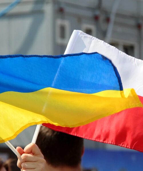 Поляки в Україні отримали особливий статус