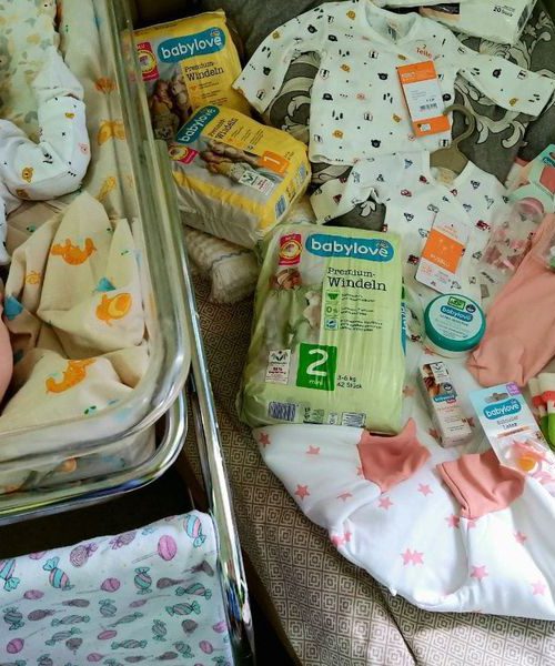 Українцям роздадуть ще 10 тисяч безкоштовних наборів для новонароджених