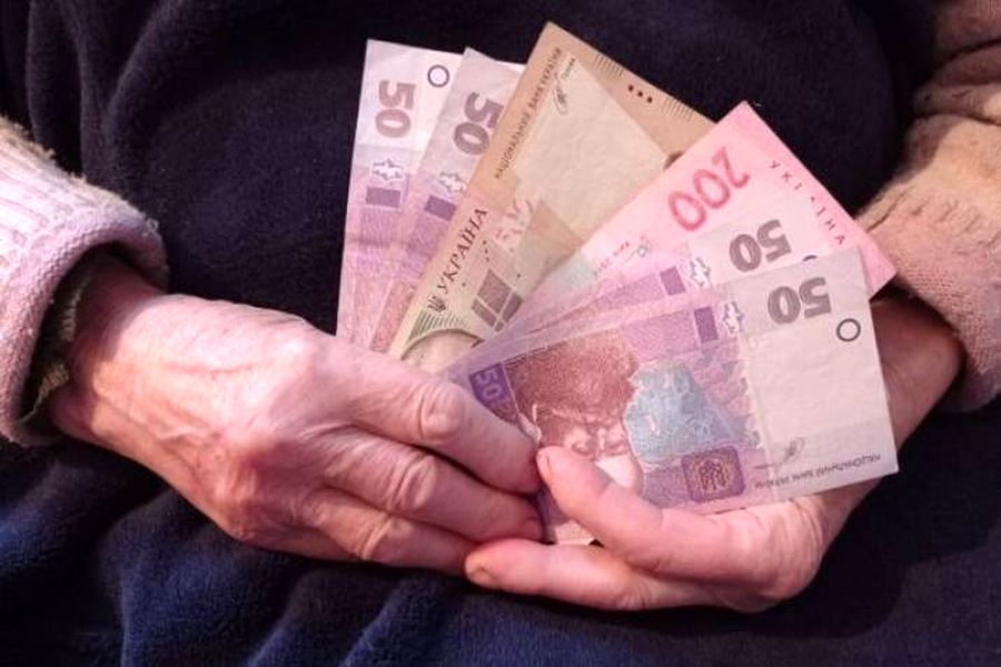 Переселенцям з Криму та Севастополя спростять оформлення українських ...