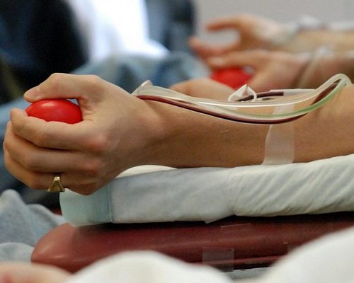 5 найпопулярніших запитань і відповідей про донорство крові