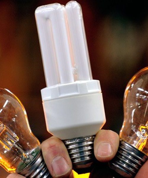 Енергоощадні лампочки можна отримати не лише за себе, а неробочі — обміняти