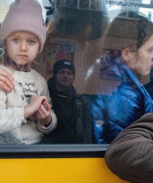 Обов’язкову евакуацію дітей оголосили для семи населених пунктів Донеччини