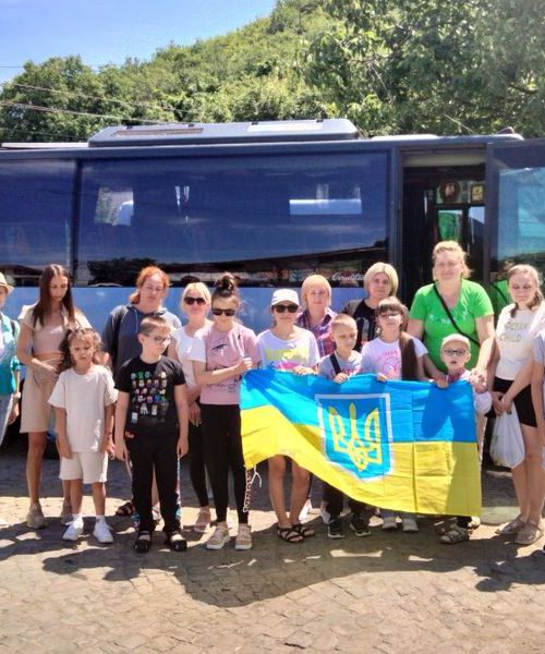 Єдині табори для незрячих дітей з усієї України влаштовують на Закарпатті (ФОТО)