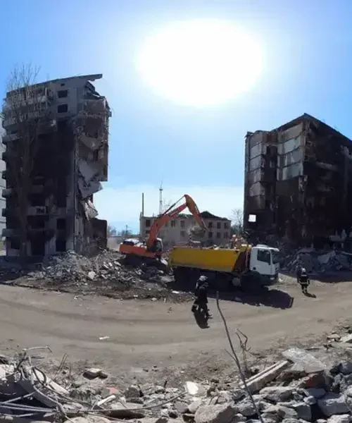 Руйнування в Україні оцінюють в понад 400 млрд доларів