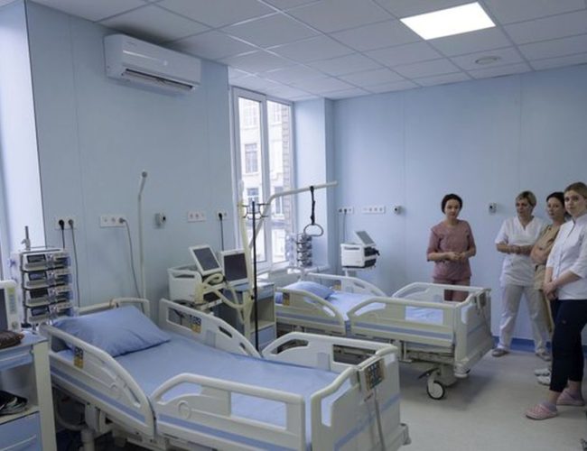 Лікарням без кондиціонерів держава не дасть грошей